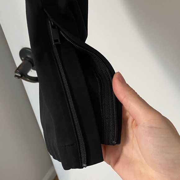 Theory Terrance Neoteric Jogger Pants - Picture 12 of 14